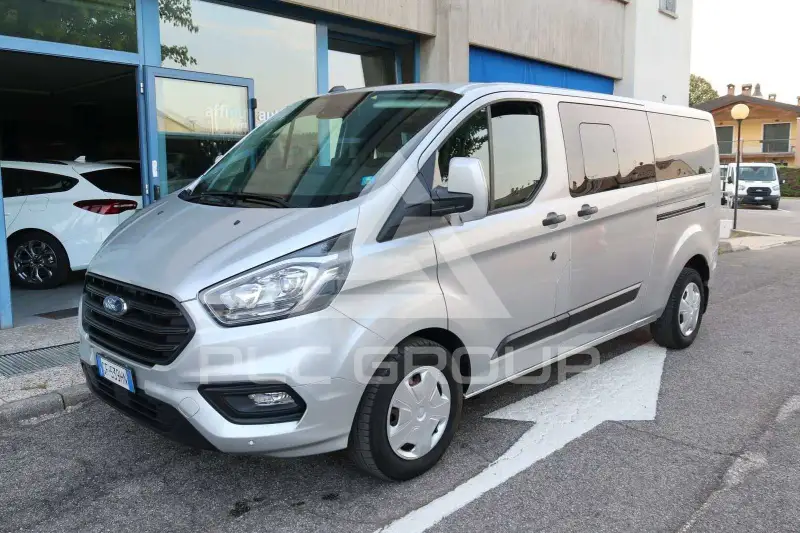 2021 Ford Tourneo