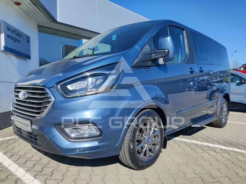 2021 Ford Tourneo