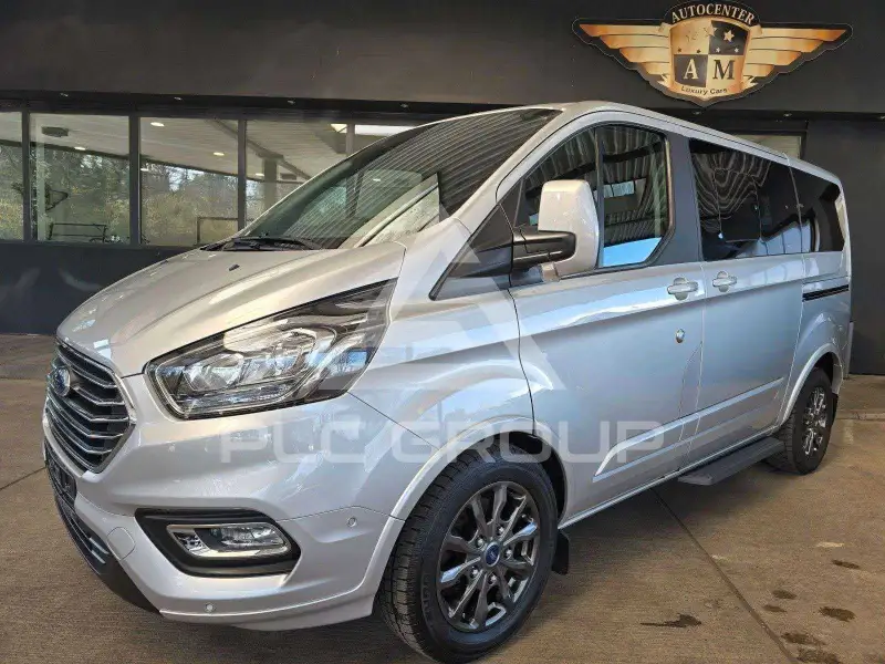 2021 Ford Tourneo
