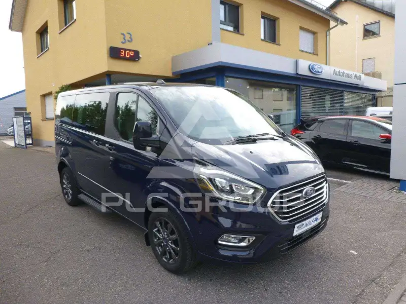 2021 Ford Tourneo