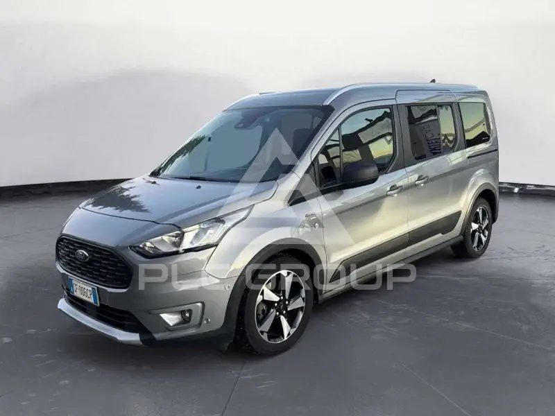 2021 Ford Tourneo