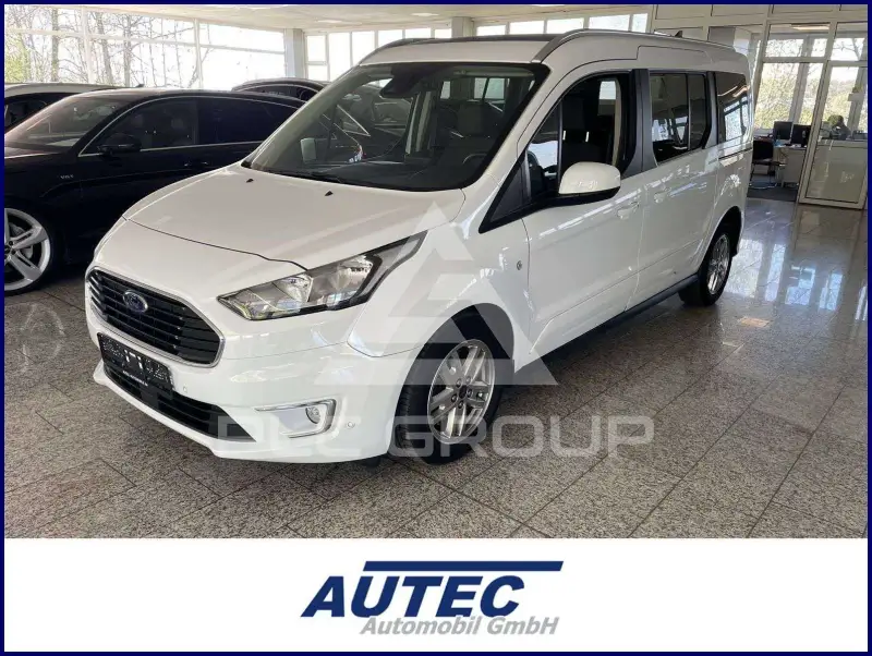2021 Ford Tourneo