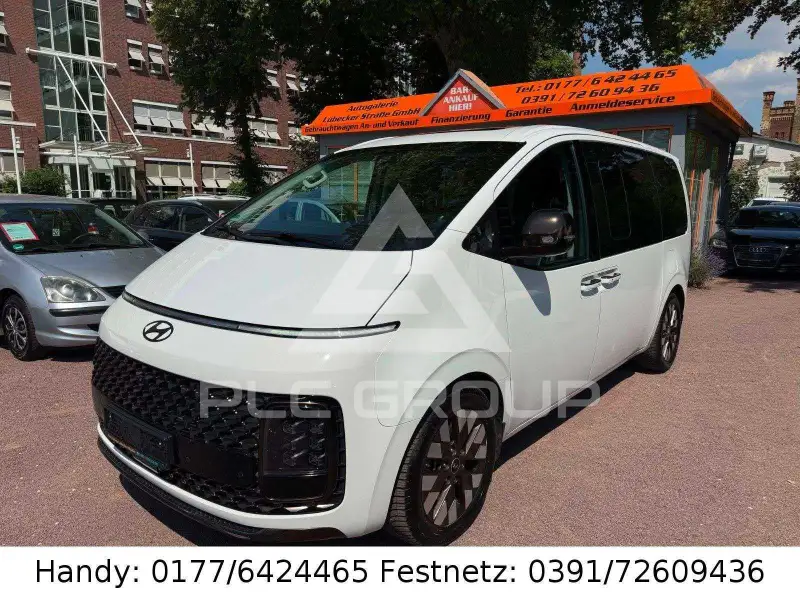 2021 Hyundai Staria