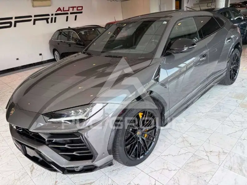2021 Lamborghini Urus
