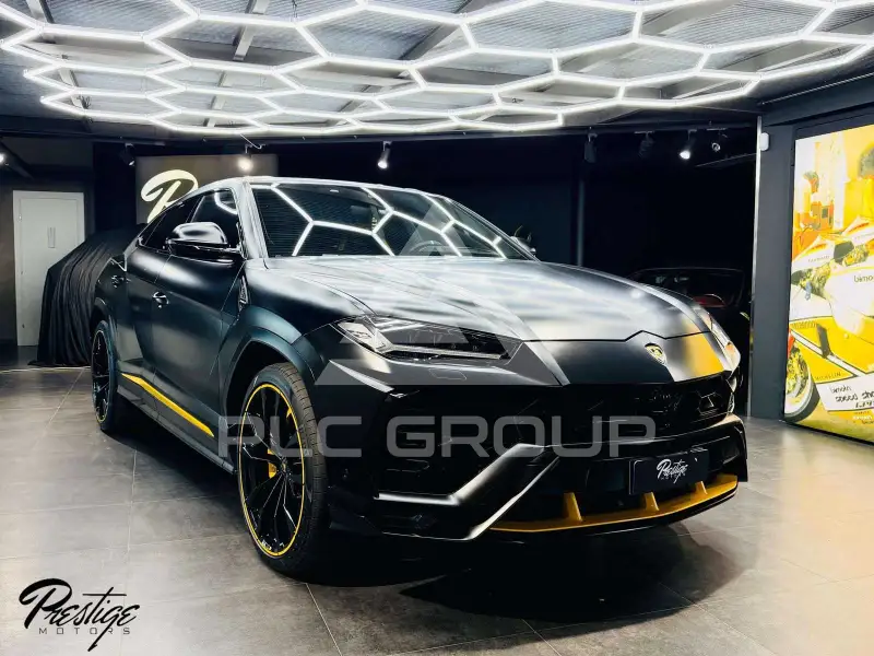 2021 Lamborghini Urus