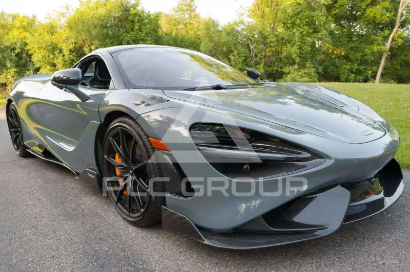 2021 McLaren 765