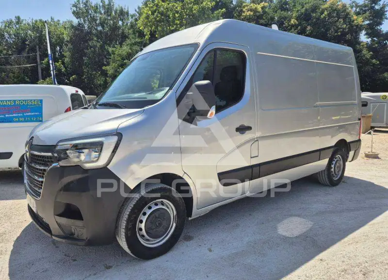 2021 Renault Master
