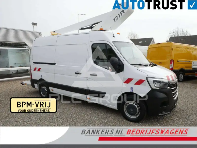 2021 Renault Master