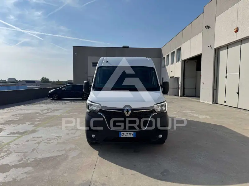 2021 Renault Master