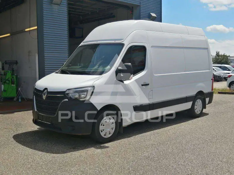 2021 Renault Master