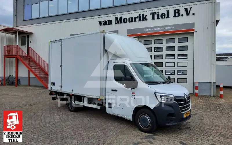 2021 Renault Master
