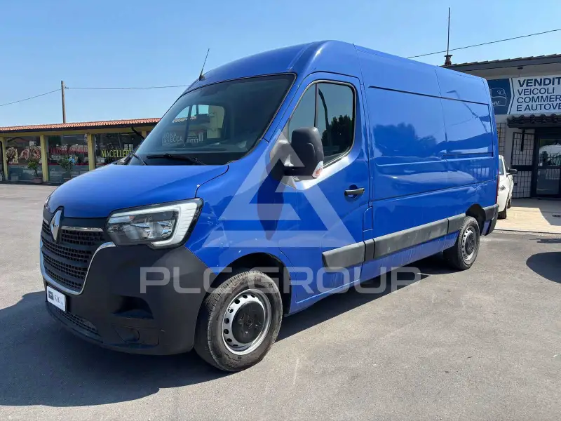 2021 Renault Master