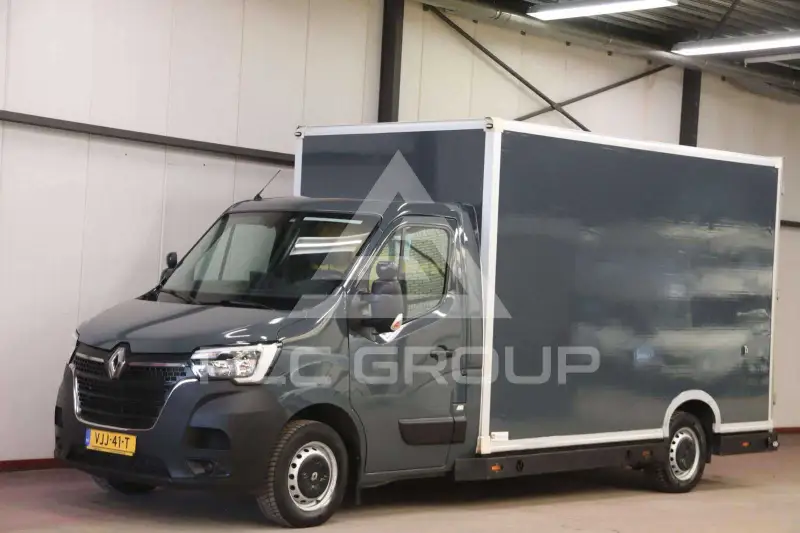2021 Renault Master