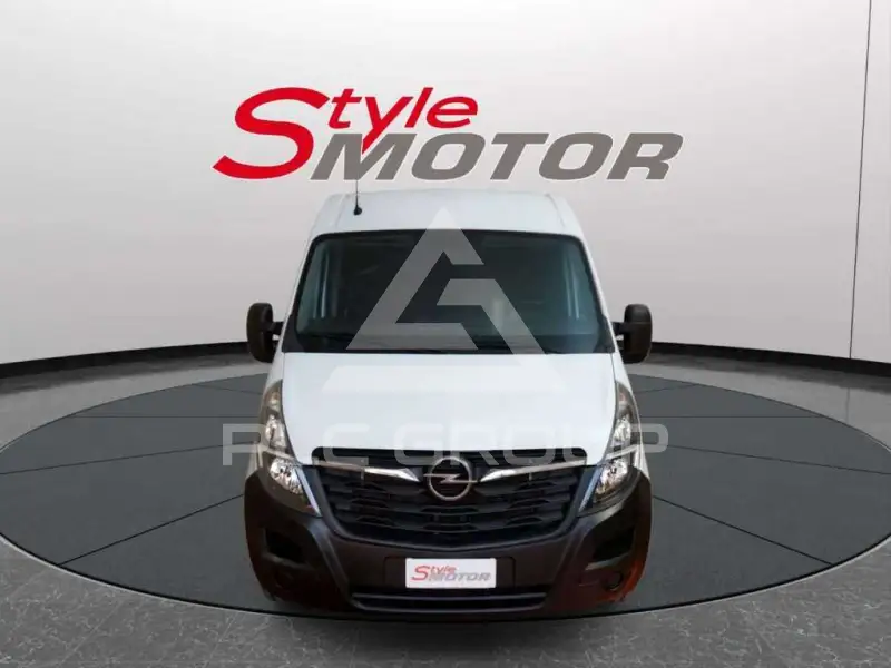 2021 Opel Movano