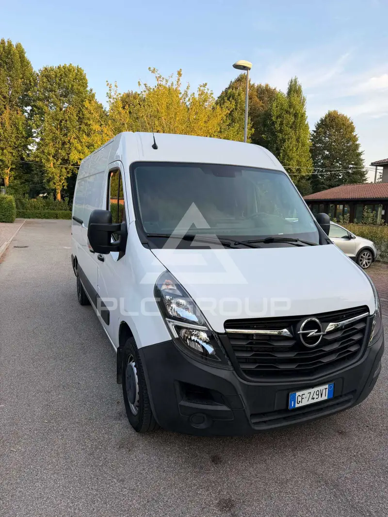 2021 Opel Movano