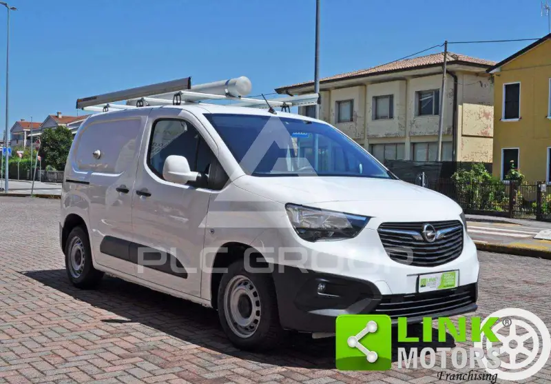 2021 Opel Combo