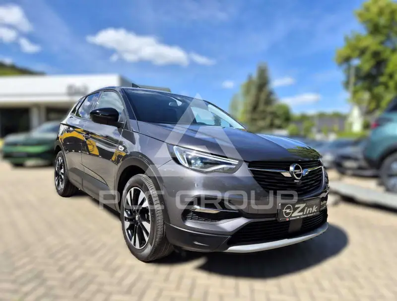 2021 Opel GrandlandX