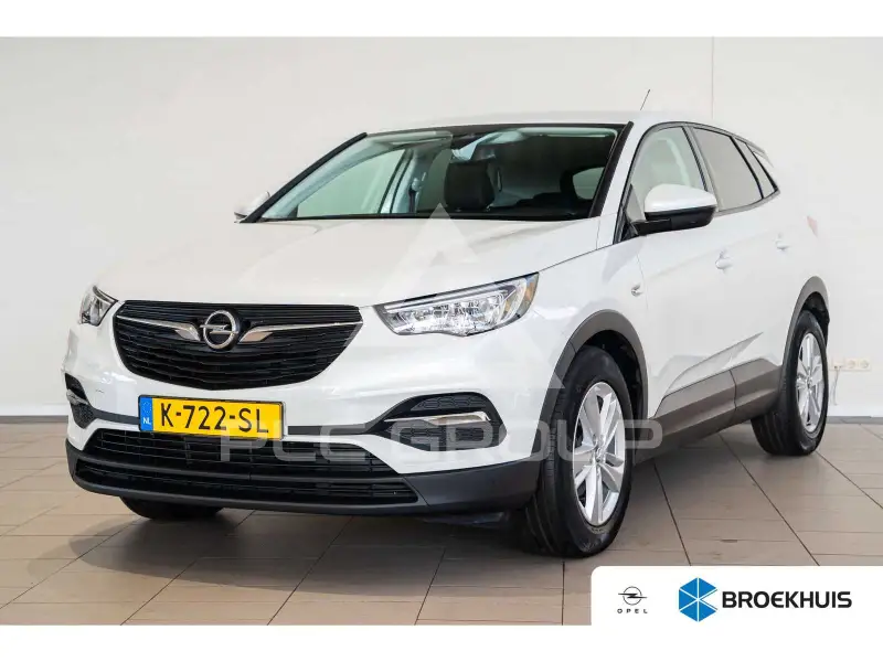 2021 Opel GrandlandX