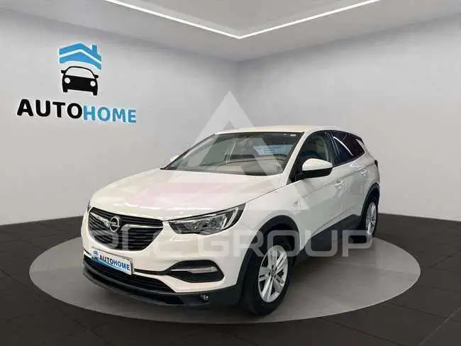 2021 Opel GrandlandX