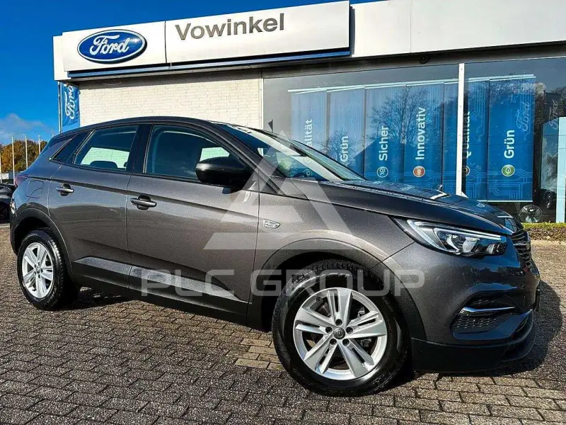 2021 Opel GrandlandX