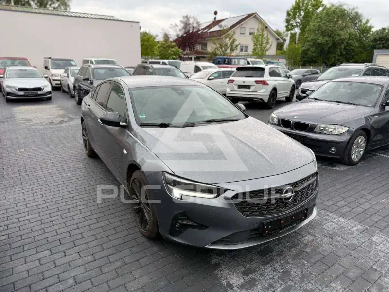 2021 Opel Insignia