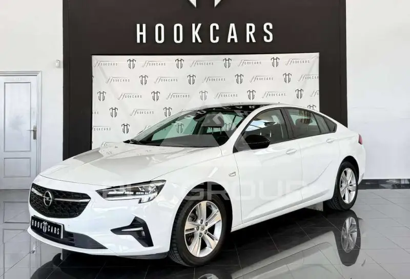 2021 Opel Insignia