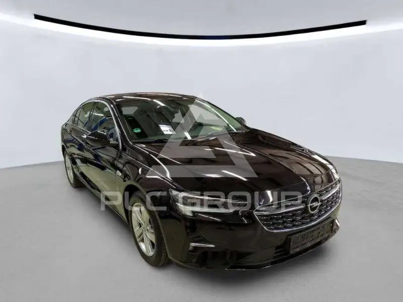2021 Opel Insignia