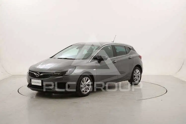 2021 Opel Astra