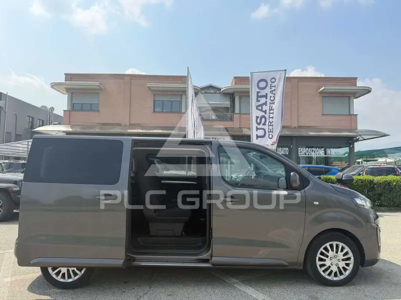 2021 Opel ZAFIRA