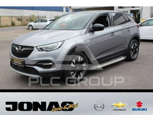 2021 Opel GrandlandX