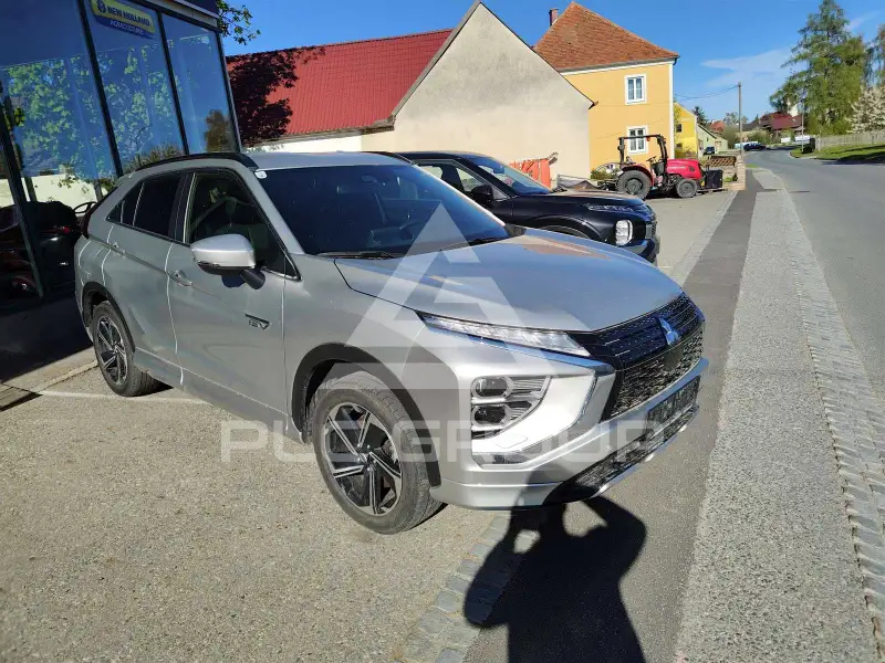 2022 Mitsubishi ECLIPSE
