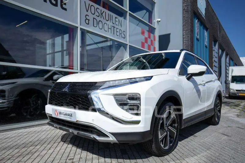 2022 Mitsubishi ECLIPSE