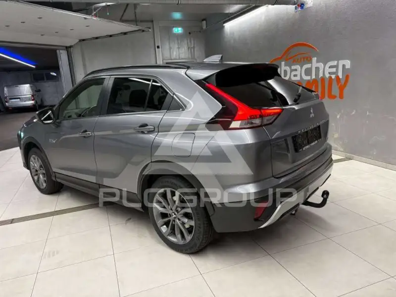 2022 Mitsubishi ECLIPSE