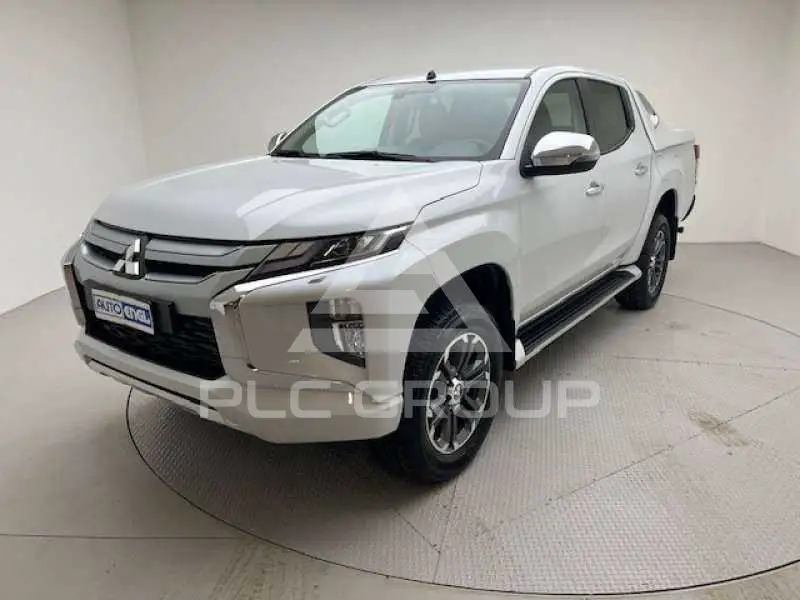 2022 Mitsubishi L200