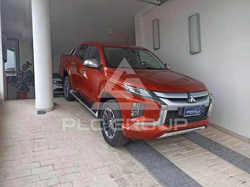 2022 Mitsubishi L200
