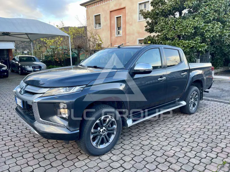 2022 Mitsubishi L200