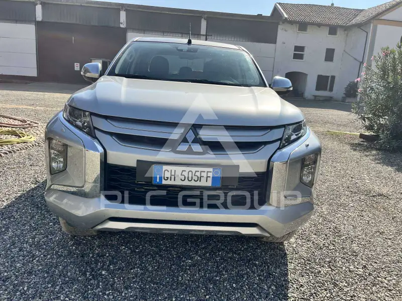 2022 Mitsubishi L200