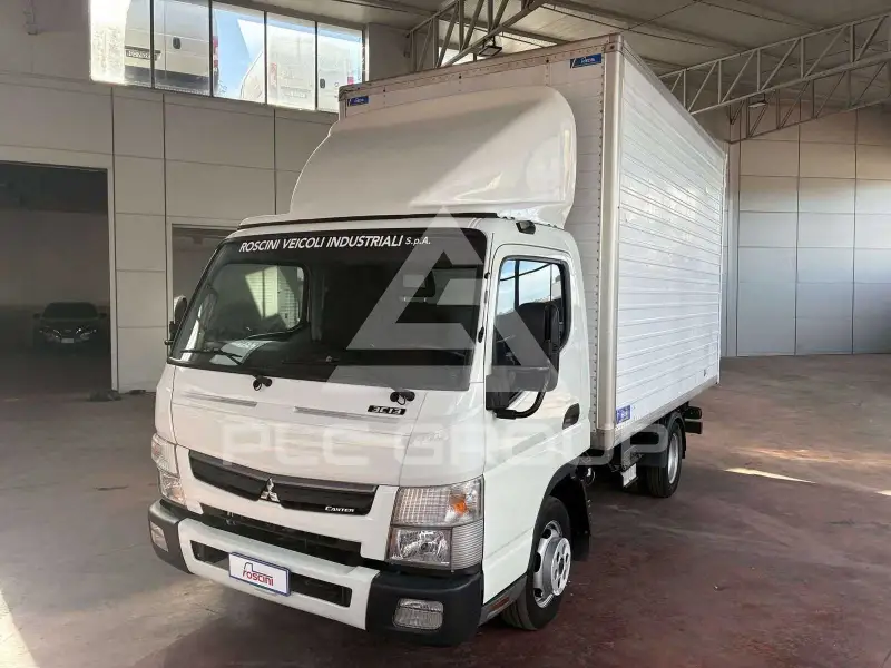 2022 Mitsubishi Canter