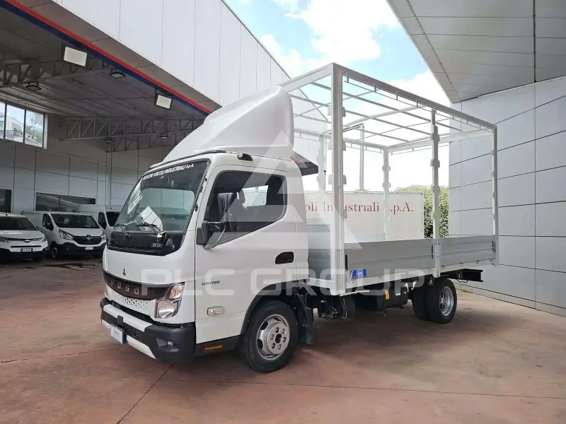 2022 Mitsubishi Canter