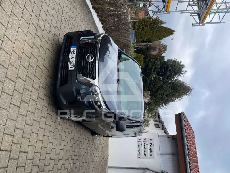 2022 Nissan NV 300
