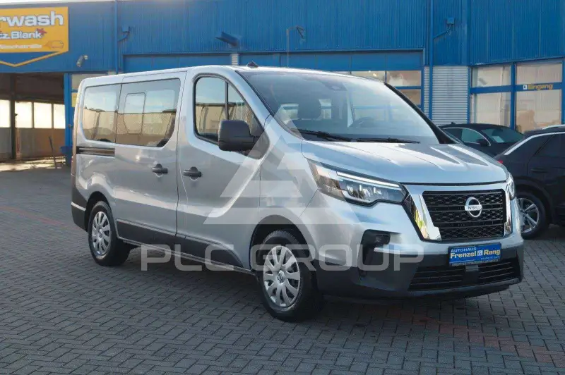 2022 Nissan NV 300