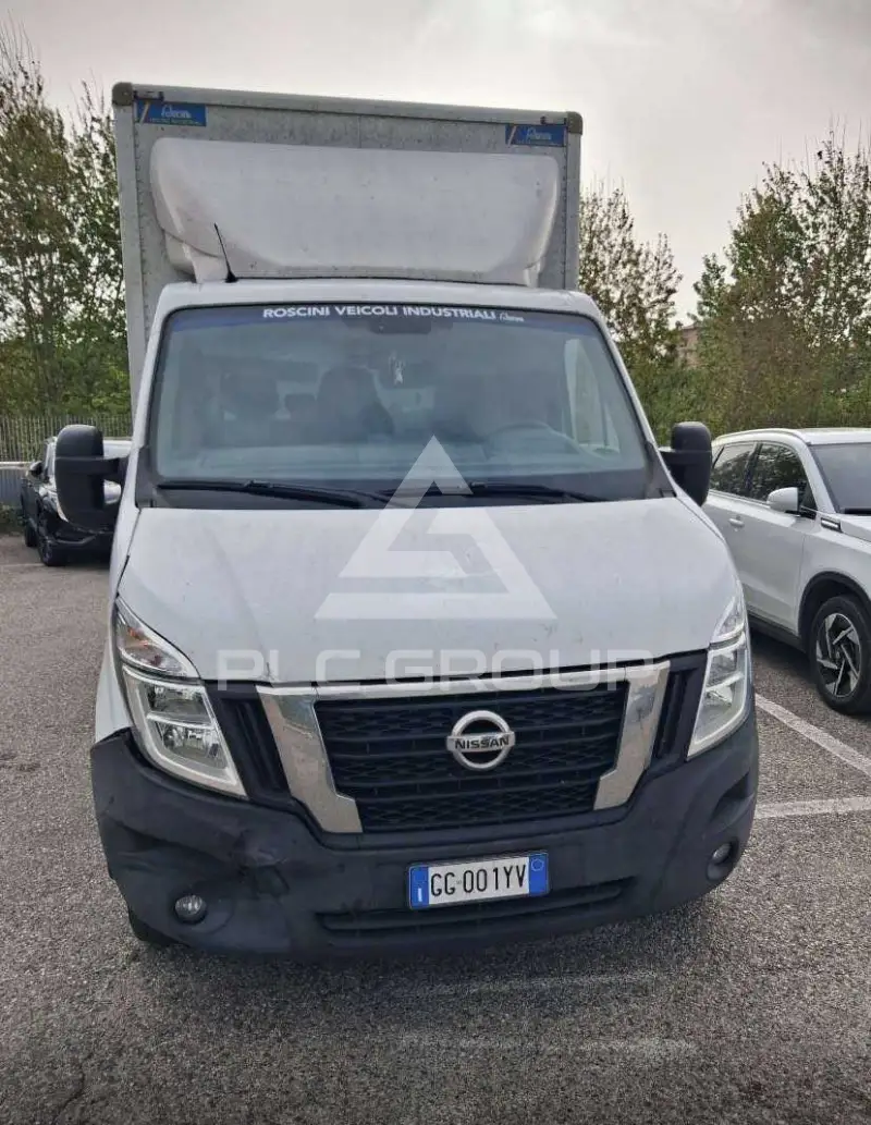 2022 Nissan NV 400