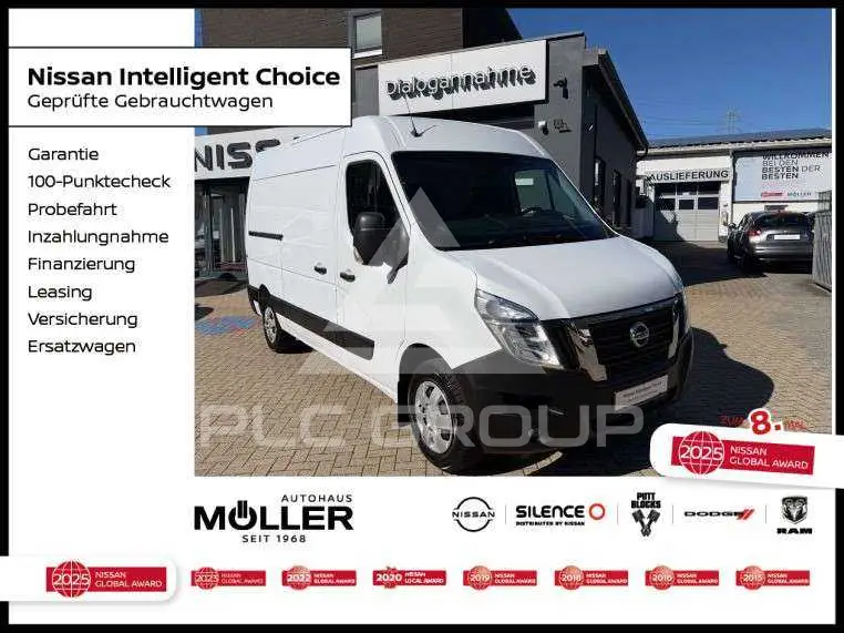 2022 Nissan NV 400