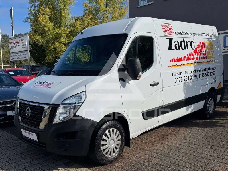 2022 Nissan NV 400