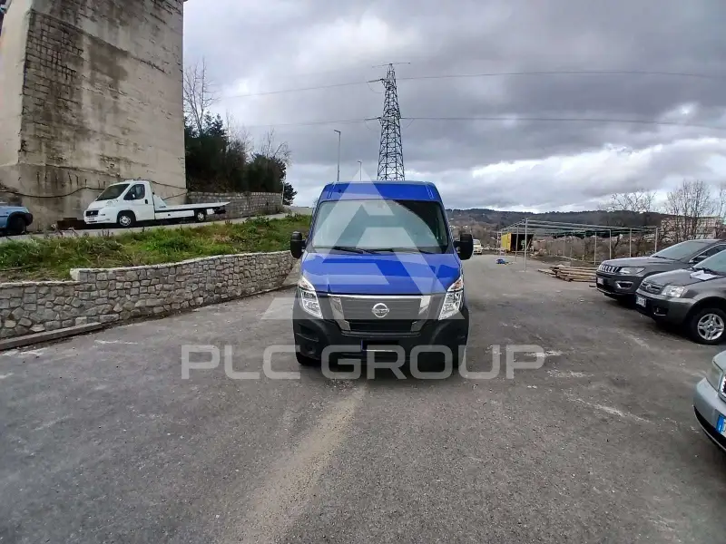 2022 Nissan Interstar