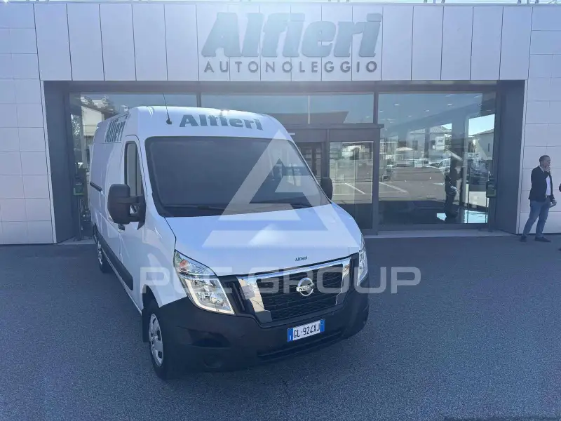 2022 Nissan Interstar