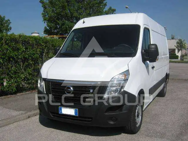 2022 Nissan Interstar