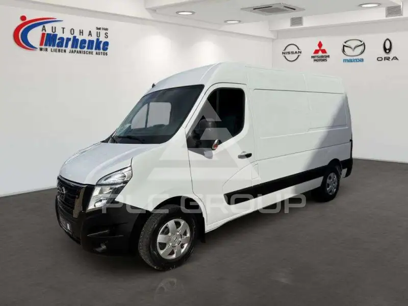 2022 Nissan Interstar