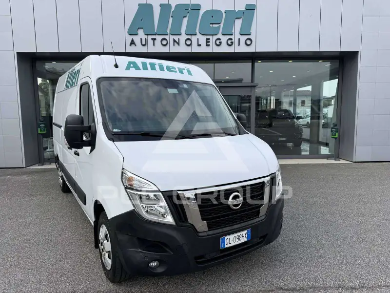 2022 Nissan Interstar