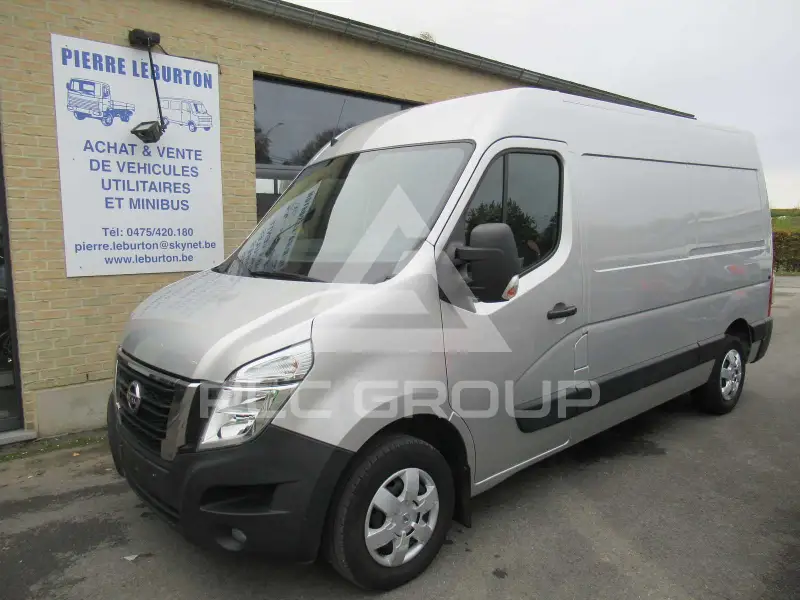 2022 Nissan Interstar
